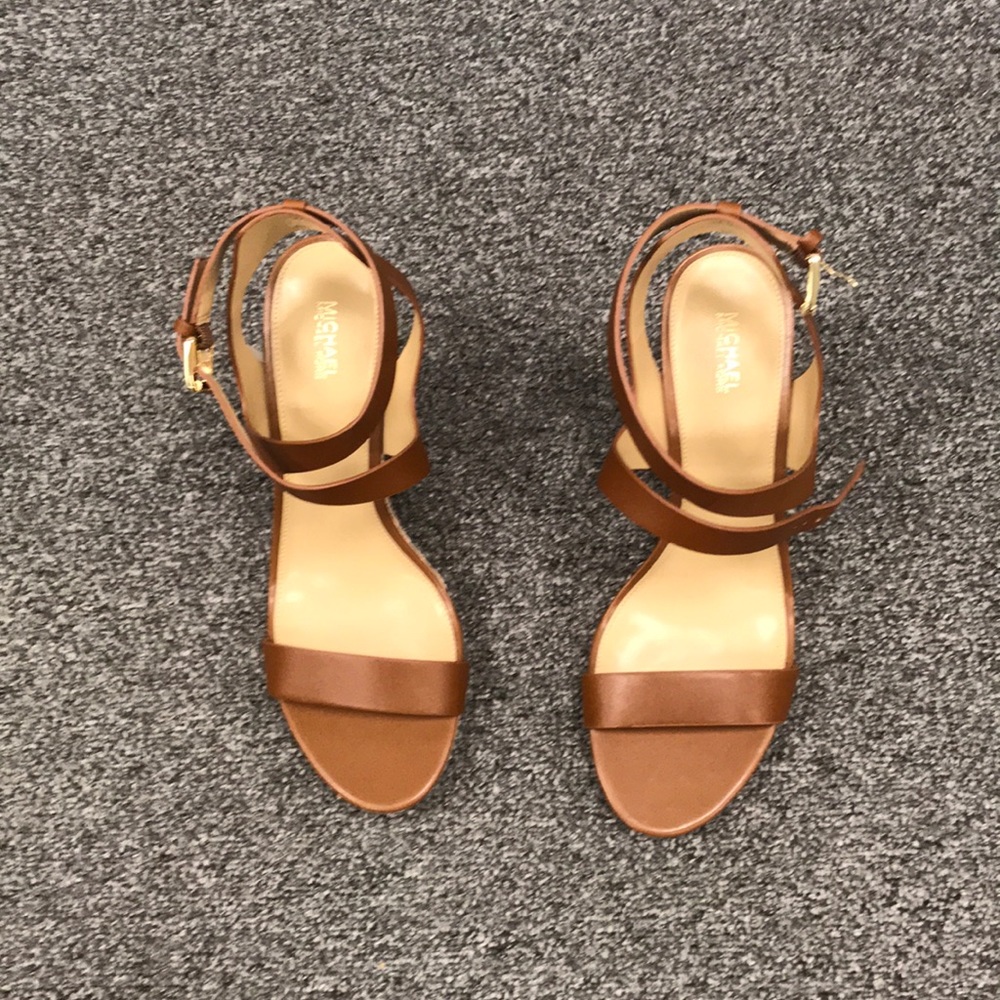 NWT Michael Kors Wedge Sandals